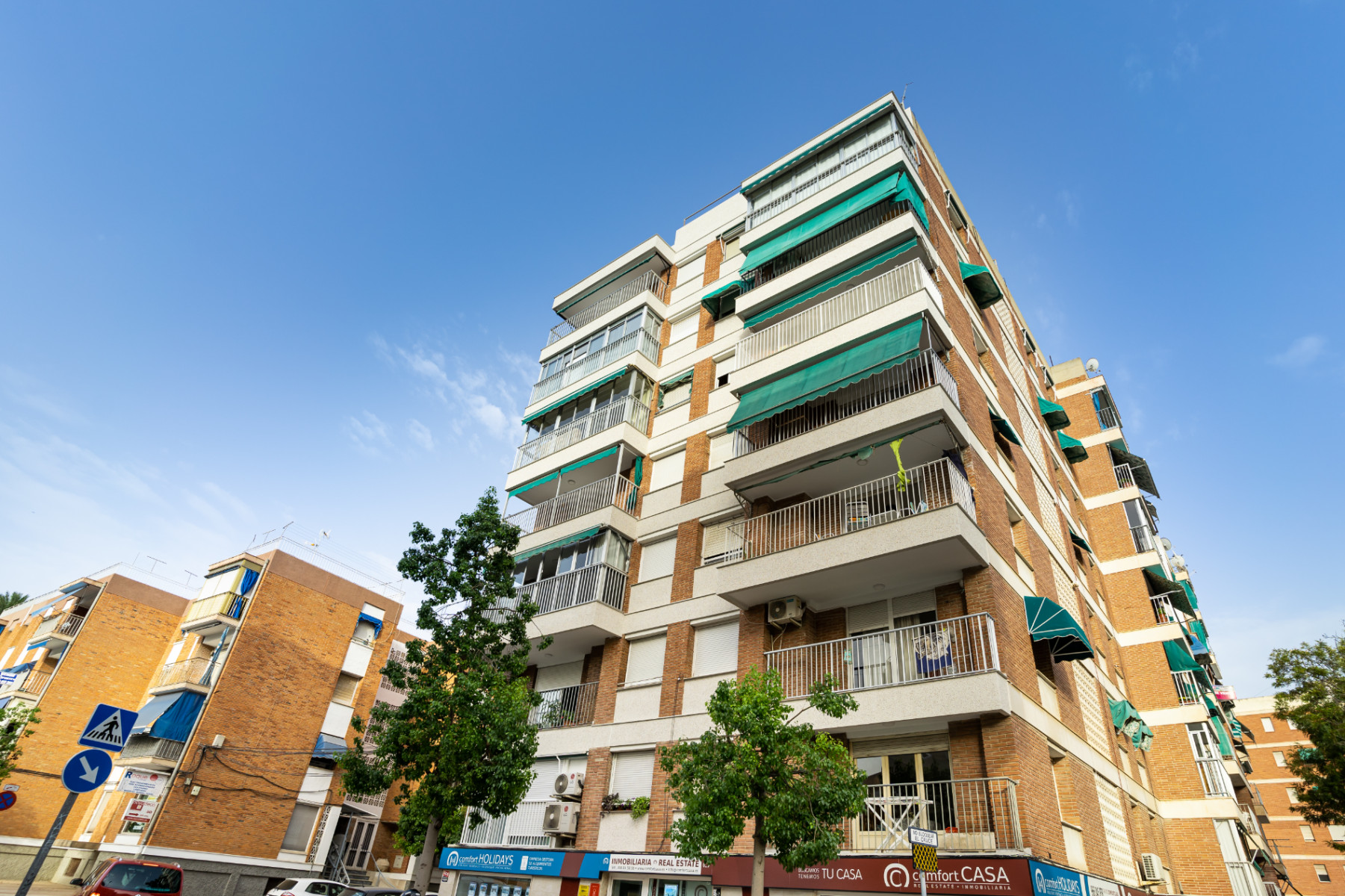 Rehabilitación de frentes de forjado e impermeabilización y pavimentado de balcones Santa Pola