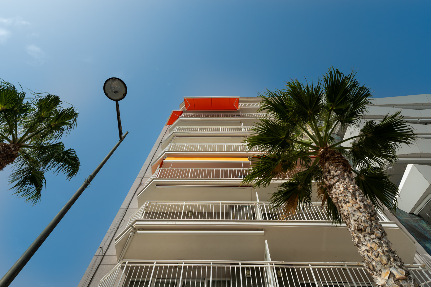 Rehabilitación de frentes de forjado e impermeabilización y pavimentado de balcones Santa Pola